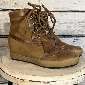 Sundance Mam Zelle Rissa fringe wedge boots fits 8-8.5 narrow fit